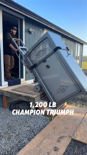 Two guys moving a 1,200 lb safe down stairs and up into a trailer?! Seems impossible, right? WRONG! At NW Safe, our professional safe movers handle even the toughest jobs safely, efficiently, and without damage to your home or your safe. We specialize in safe moving, delivery, and installation — no matter the size or weight. When you choose NW Safe, you’re choosing speed, safety, and reliability every time. Don’t waste your time or risk an injury — let the pros handle it! | Northwest Safe