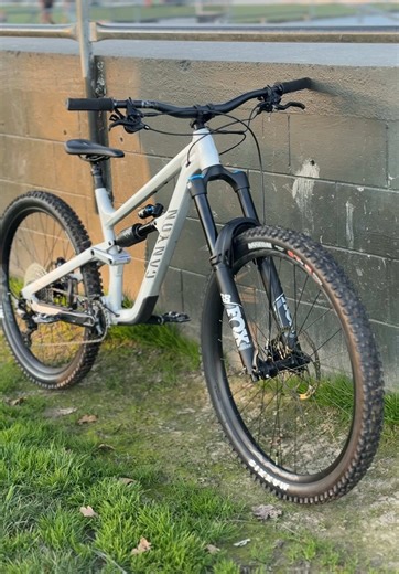 Canyon Torque Bike Features and Performance