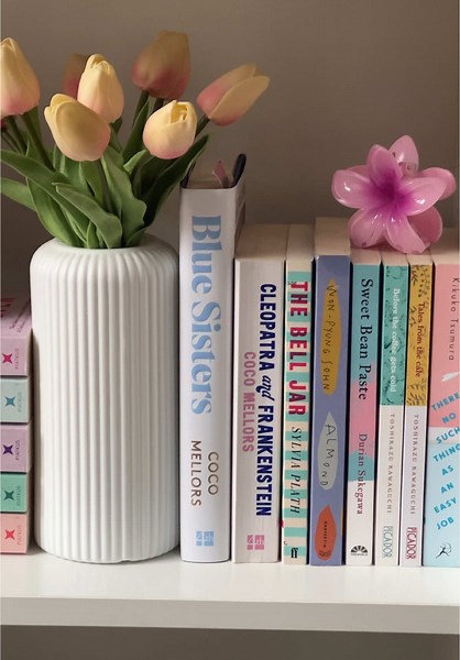 Bookcase Tour: Explore Cozy Home Library Ideas