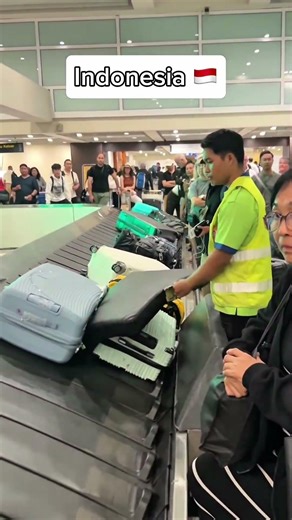 baggage handling in USA vs FAR EAST: who’s better? 🌎