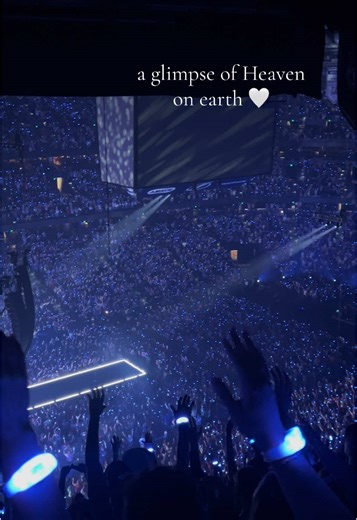 marley (@styledbymarley) - Experience the Joy of Praising Jesus with 14,000 People