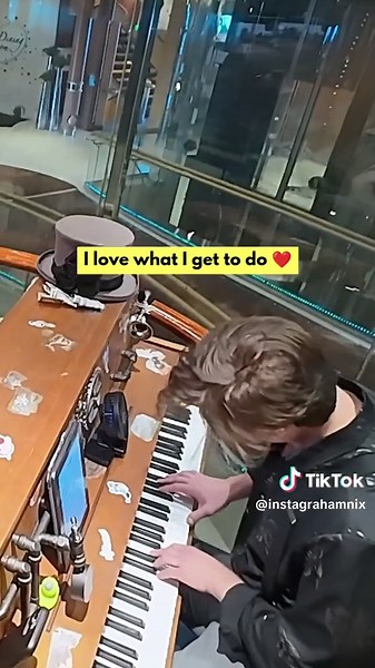 Top Piano Songs for Ocean Elevators