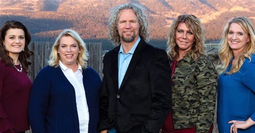 ‘Sister Wives’ star drops major bombshell from Season 1 in new book teaser: ‘Camera crew followed Kody...’
