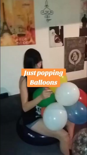 #balloon #balloonburst #loonergirl #looner #s2p #sittingballoons #balloonsitting #ballonbursting