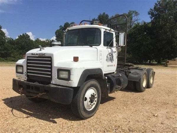 1993 Mack RD688S T/A Truck Tractor | Transportation