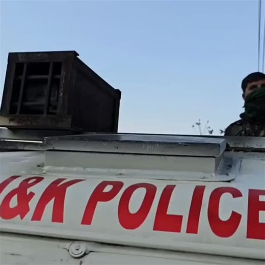JKNEWSPOST on Instagram: "Doda Bhallesa Ahead of Republic Day, J&K Police SOG set up a major checkpoint to strengthen security and check vehicles."