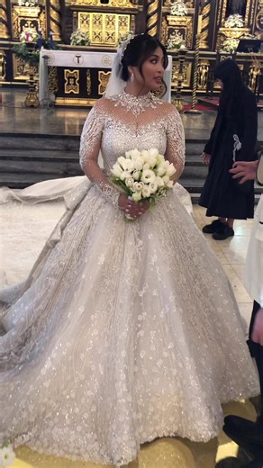 6.2K views · 33 reactions | Our gorgeous bride Bianca ✨❤️ #jazelsy #jazelsygown #jazelsybride #gown #weddinggown #weddingday | Jazel Sy Bridal | Facebook