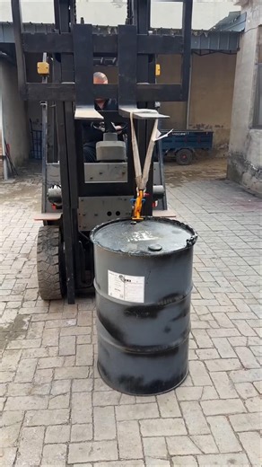 OilDrumClamps OilDrumMovingTruck OilDrumForklift OilDrumHook#viral #youtubeshorts#viralvideo#shorts
