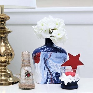 How To Hydrodip Glass Bottles Using Spray Paint For Marbled Effect