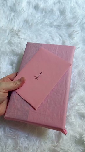 Fluffy Faerie Romance Book: Bound by Blood