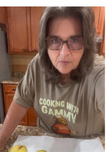 Delicious Pear Preserves and Mini Pear Pies Recipe