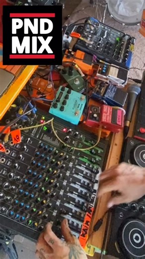 Improvisando en la mezcla en vivo ! Sobre el clásico Drum Song de Jackie Mittoo . Dub wise PNDMX BY EmixMuluk | Emix Muluk Adrenalina