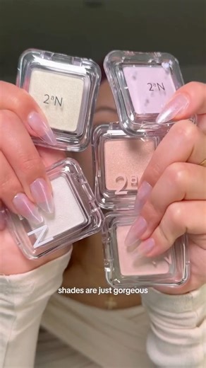 Crystal Chau | UGC Creator | full face of @2an_global @2an_official cosmetics! korean makeup has quickly become my go-to this year!!💄😍✨ #2an #2anglassskin #2ancushion... | Instagram