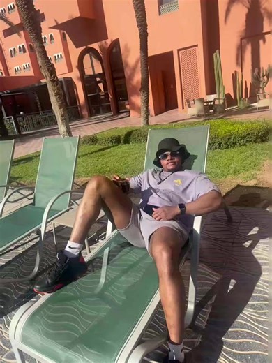 Benfire Beast (@benfirezw.1)’s videos with Ndinokudai Vavengi Vangu - HWINDI PREZIDENTZW