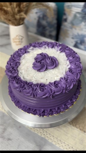 Purple, perfect, and packed with love—our Ube Macapuno Cake never misses💟