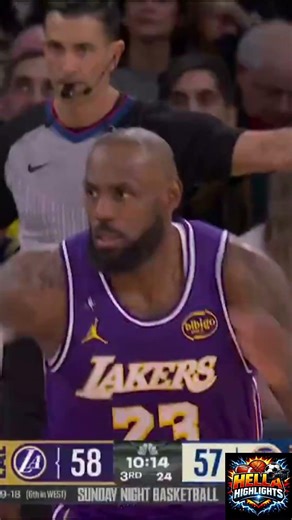 LeBron Still Catching Lobs Like This