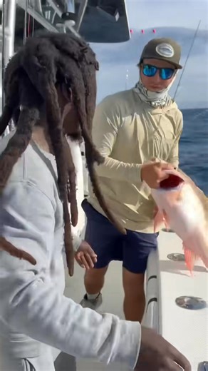13 reactions | Catching big mutton snappers in Marathon, Florida got me Feeling like I went to the gym and worked out  | Hoodfishing Entertainment | Facebook