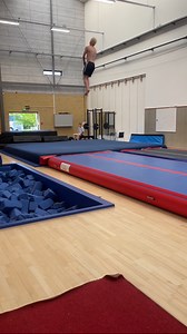 25K views · 441 reactions | FULL IN THE MIDDLE?! #gymnast #gymnastics #tumbler #flips #flip #salto #tumbling #powertumbling #airtrack | Best flips | Facebook