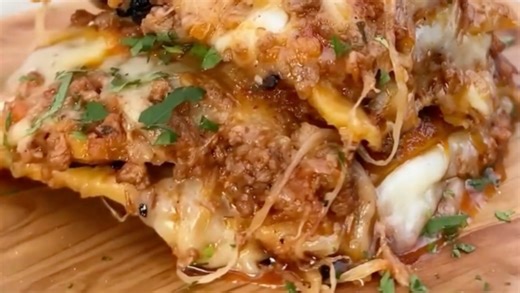 斯特罗家尼娜鱼 木炉烹饪羊排 千层披萨！