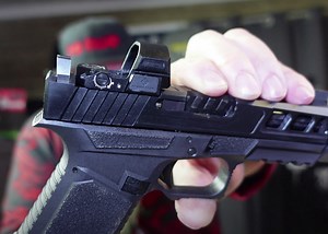 Strike Industries Hexion Tech Seeker Review