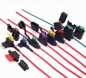 [Hot Item] Automotive Mini Copper Wires Waterproof Inline Fuse Holder for Car Boat