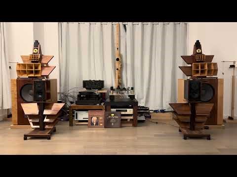 Henryk Szeryng. J.S. Bach Solo Violin in G minor. BWV1001