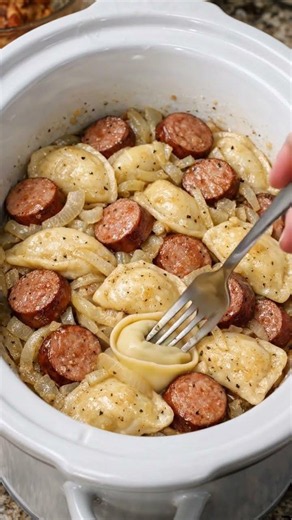 🥟🌭 Slow Cooker Sausage & Pierogi