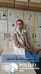 Wird meine DNA-Probe eigentlich gespeichert? Unser Ermittler-Team klärt Sie auf! In unserem Video und auf unserer Internetseite https://koeln.polizei.nrw/MK-Caglar gibt es aktuelle Informationen rund um den Fall und zur DNA-Reihenuntersuchung. ________________________________ Schön, wenn Sie auf unserer Seite sind | Polizei NRW Köln