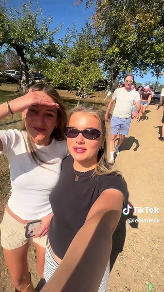 Apple Picking Adventure with Caroline and Family