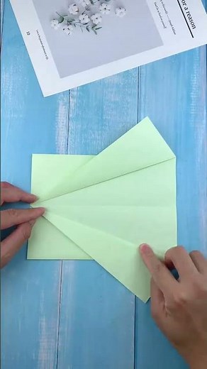 Bionic paper airplane that can flap wings is so fun Paper airplane Origami