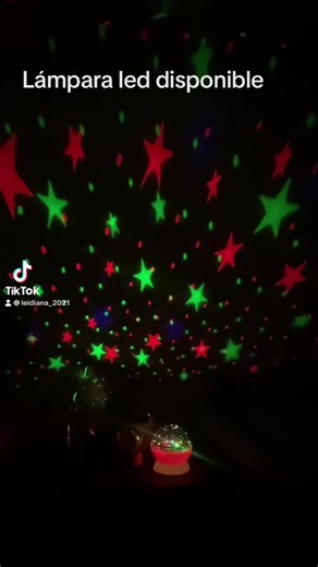 Lámpara proyector láser de estrellas y luces 10$ ideal para dormitorios