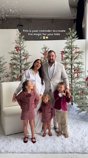 80 reactions · 3 comments | We are the magic for them 凉 My favorite thing to do is bring the magic in all the ways cause they only believe for so long…but forever teaching them the reason for the season ♥️ Kids outfits: https://liketk.it/5A0vn Mine: https://liketk.it/5A4Q7 | Dress Up Buttercup | Facebook