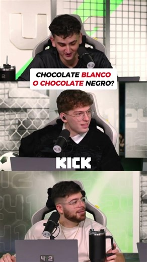 Chocolate blanco o chocolate negro? #davooxeneize #davo #lacobraaa #lacobra