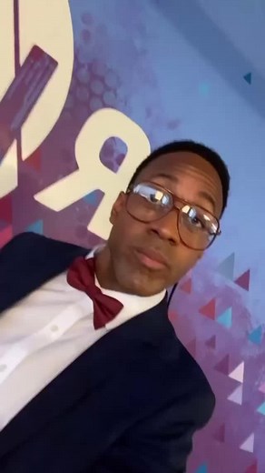 Family Matters Reboot: Stefan Urquelle Reunites with Steve Urkel - Then and Now