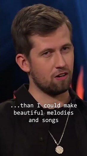 Alan Walker interviewed on Skavlan channel.