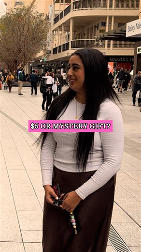 $5 or Mystery Gift? If you want to make yours instantly, here are the vending machine locations: 🎯 Sydney Locations: ✨ Westfield Hurstville (Coming soon) ✨ Westfield Kotara (Coming soon) 📌 UTS (BUILDING 5 COURTARD) 📌 Westfield Eastgardens (Level 3, lift outside Hoyts) 📌 Westfield Hornsby (Level 3, opposite NRMA / Chemist Warehouse) 📌 Westfield Parramatta (Level 1 lift lobby, near Medibank) 📌 Westfield Sydney (QVB tunnel, Next to the Westfield reception) 📌 Westfield Warringah (Level 2 & Be