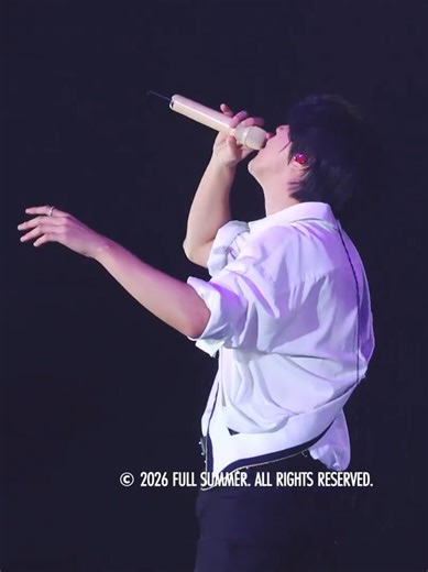 Haechan's Powerful Vocals Shine in 'Hello Future'