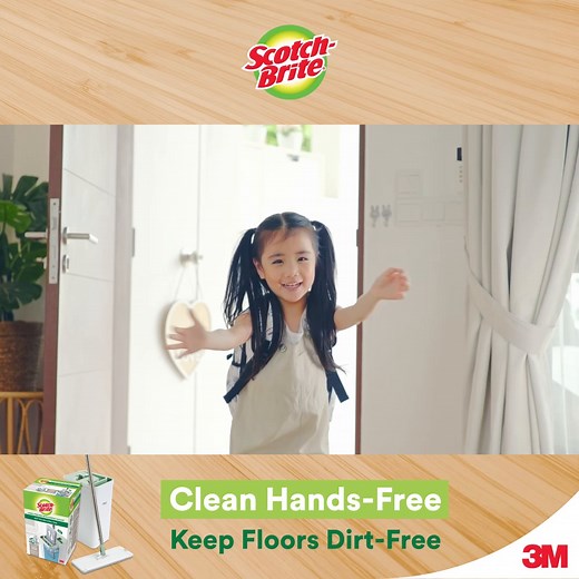 All-new Compact Bucket Self-cleaning System for an effective and hygienic clean, with hands-free removal of trapped dirt and hair! | Scotch-Brite