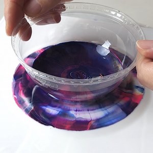 All the paints used are a mixture of acrylic paint and water. 😉 | Designer Gemma77