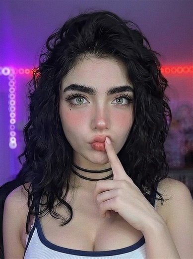 Videos de Sophia Amish (@sophia.amish) con “Act fool - Megan ★”