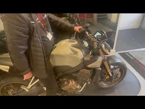 Tim Cook Demonstrates Honda E-Clutch Technology. John Banks Group