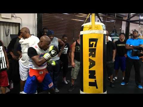 Floyd Mayweather Hitting the Heavy Bag While Training