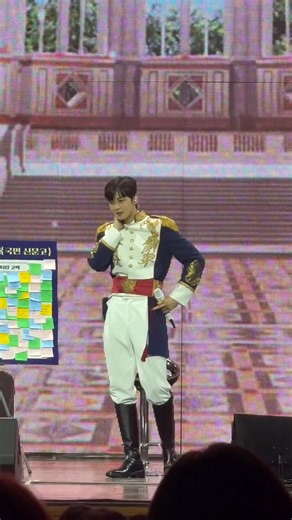 12K views · 341 reactions | Cha Eun-Woo SODA POP Dance Cover! CHA EUN-WOO FANMEETING The Royal in Seoul, South Korea  #astro #아스트로 #CHAEUNWOO #차은우 #AROHA #아로하 #TheRoyal | Machiko | Facebook