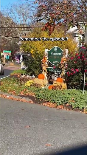 East Haddam was the only Connecticut town where Gilmore Girls was filmed. #starshollow #roadtrip