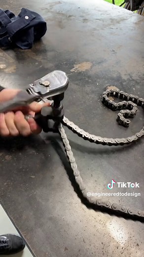How to Cut a Chain Properly with a Chain Breaker | Clean and Easy Method