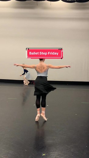 Mastering the Chainé Ballet Step with Alessia