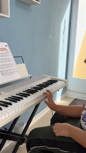 12 reactions | Peter, Peter, Pumpkin Eater Sam’s favourite殺 #pianostudent #pianolessons #playingpiano | Melodikay | Facebook