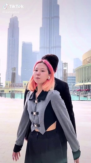 Imi Imi Song: Full Lyrics, Original Video & Dance Challenge