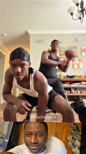 💙🖤🏈🔥 FOOTBALL PROM KING STYLE MOVES #cheer #highschool #football #dance