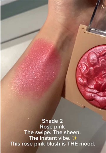 Tired of blushes that look flat or disappear? This is the antidote, the pearl pigments catch light and give colors, so the glow comes from within the shade itself. See that shift? That’s why it won’t look like a stripe on ur checks, this is the next-level glow, Don’t just wear the blush-wear light. Grab the glow before it’s gone! Link down below ⬇️ 🤩#blush #makeup #fyppppppppppppppppppppppp #glowup #pretty